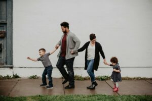 How Can Immigrant Families Avoid Emotional Spending and Scarcity Mindset